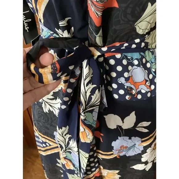 Lulus‎ Women’s Navy Floral Print Maxi Dress Sz S New Short Sleeve Garden Party ￼ - Picture 9 of 14